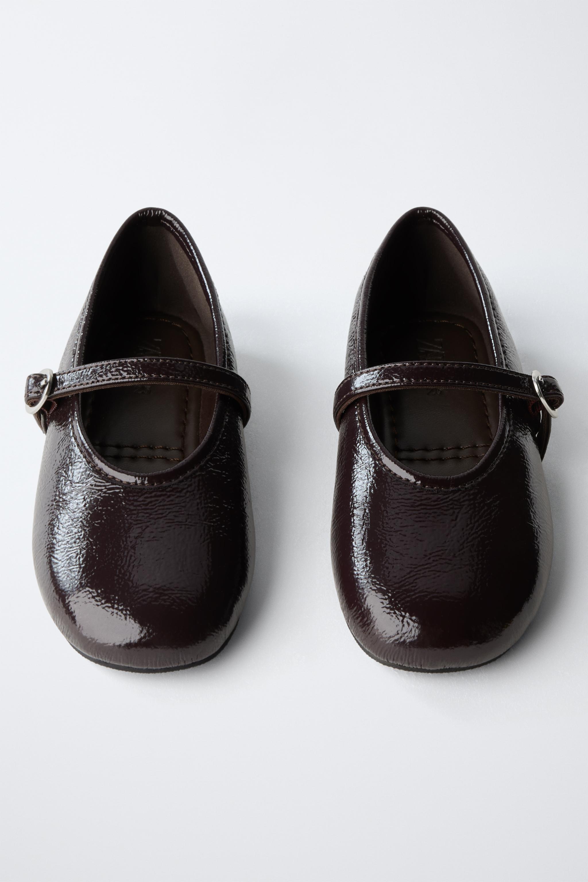 BALLERINES À BOUCLE